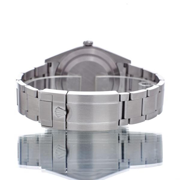 Rolex Explorer 214270